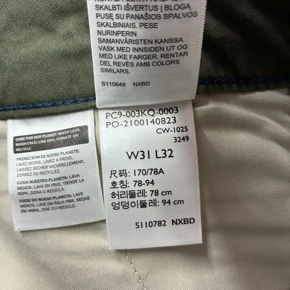 Levi’s XX Cargo Baggy Pants Men’s Size 31x32 Forest Green Slightly Tapered Leg